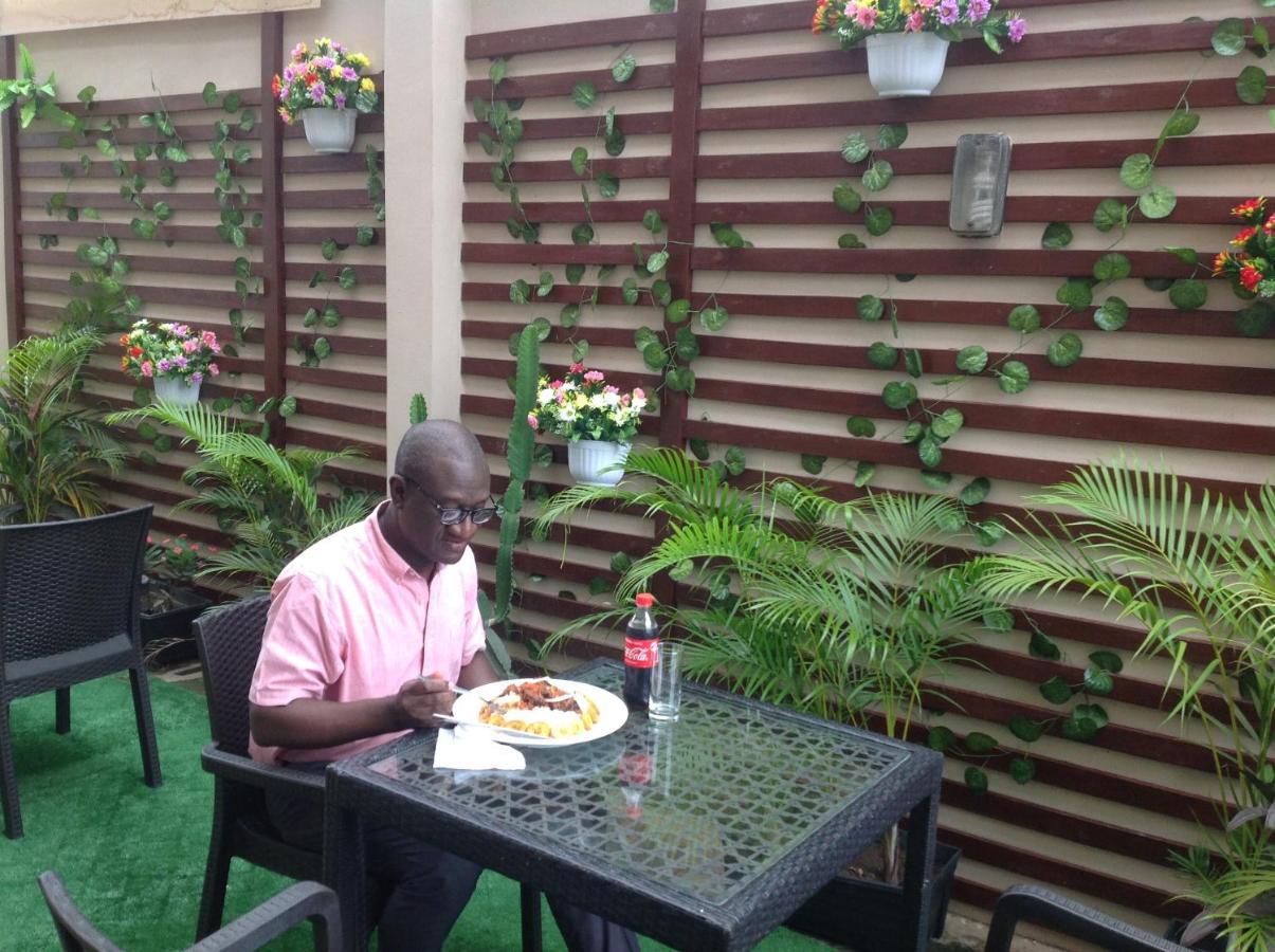 Adis Hotels Ibadan Dış mekan fotoğraf