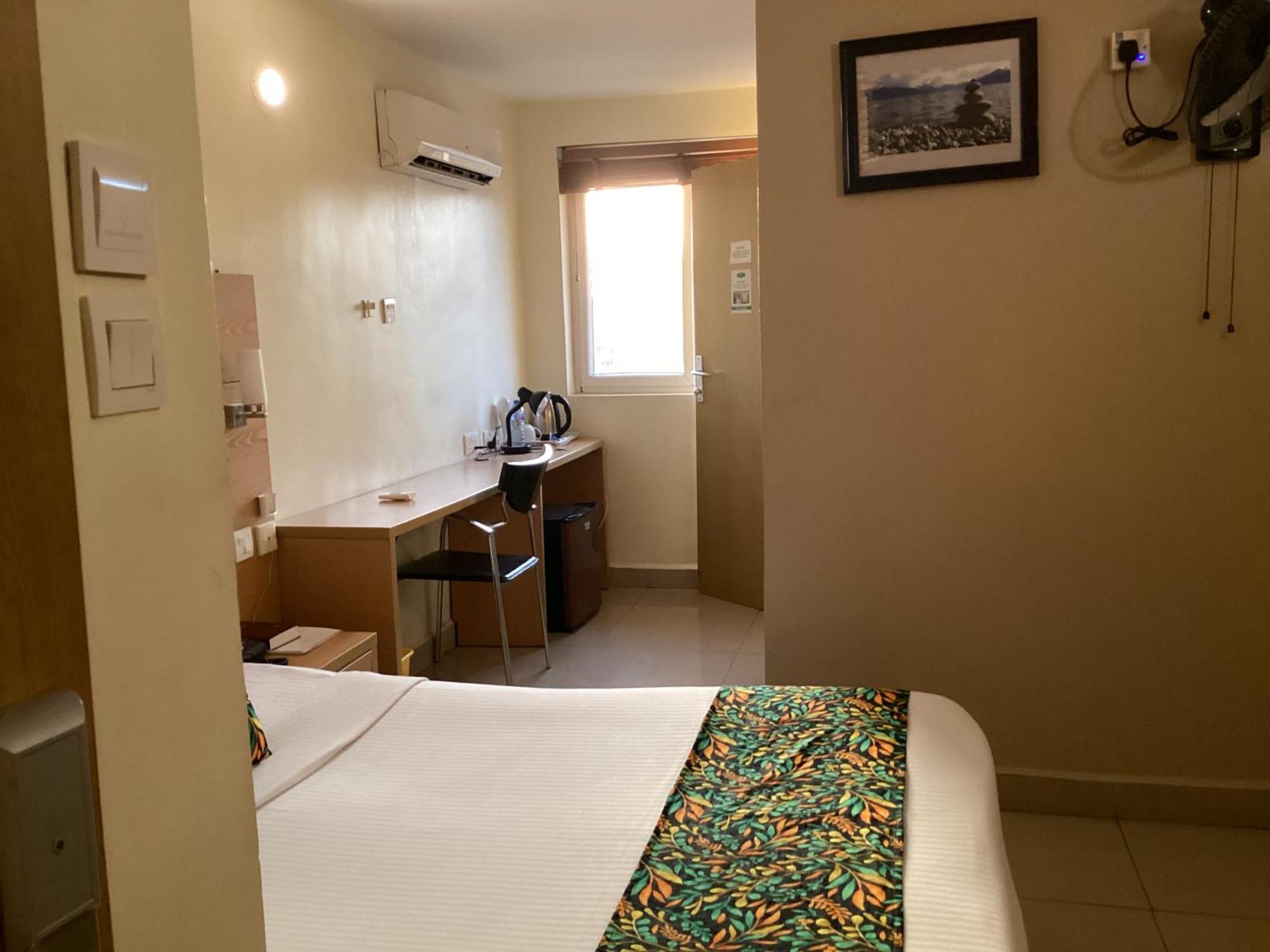 Adis Hotels Ibadan Dış mekan fotoğraf