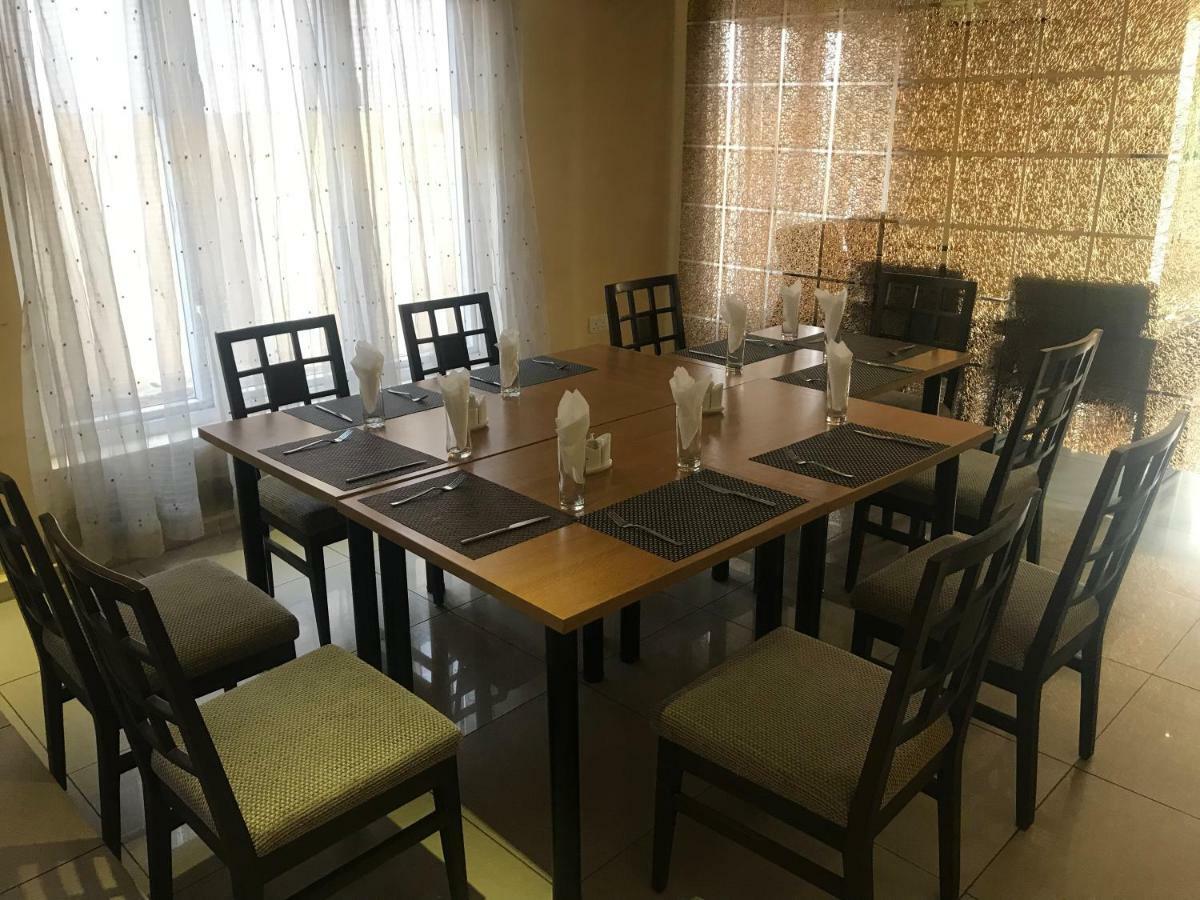 Adis Hotels Ibadan Dış mekan fotoğraf